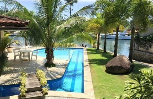 Bracui House | Angra Bracuhy main channel 6 suites winking sauna area gourmet deck boat 78 feet