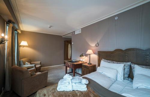 Angvik Hotel | Angvik Gamle Handelssted - by Classic Norway Hotels
