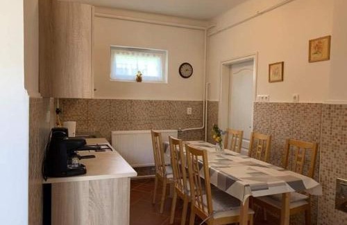 Badacsonytomaj Apartment | Anikó nyaralóház