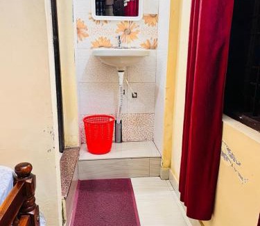 Moolakadai House | Anish Homestay