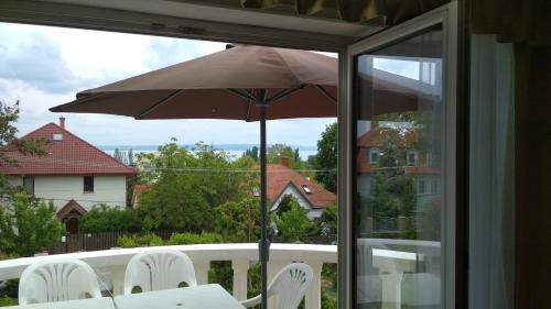 Balatonfured House | AnitApartman