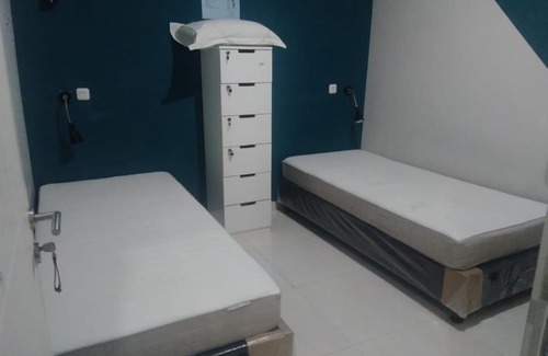 Surabaya Bed & Breakfast | Anjani Bed and Breakfast