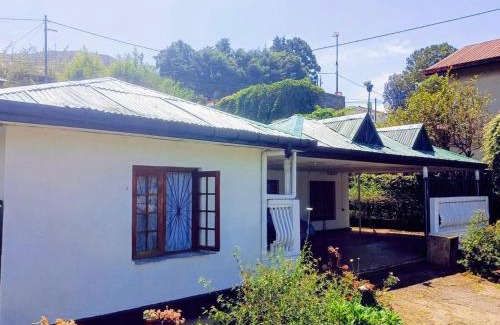 Nuwara Eliya House | ANN FIELD BUNGALOW Home Stay