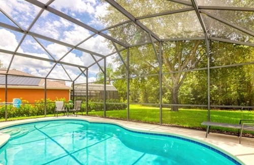 Silver Creek House | Anna-mari's Silver Creek Getaway 3 Bedroom Home by Redawning