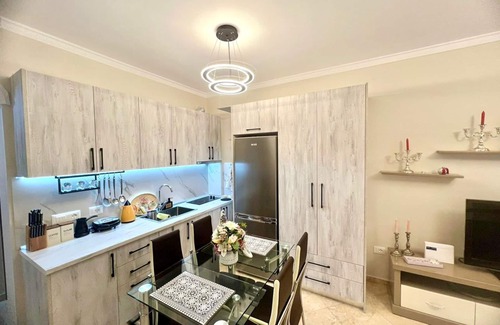 Durres House | Anna Seaview Cozy 1-Studio Apartment in charming Durres with Wi Fi, AC
