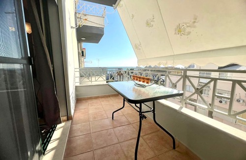 Durres House | Anna Seaview Cozy 1-Studio Apartment in charming Durres with Wi Fi, AC