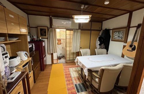 Toyonaka Apartment | AnNam Stay HOTARUGAIKE - - whole two story house rental