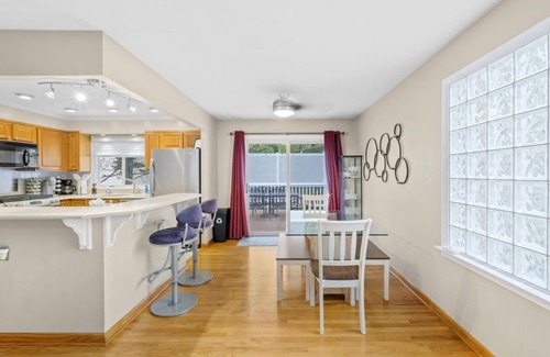 Annapolis House | Annapolis Retreat - 7 mins from downtown Annapolis!
