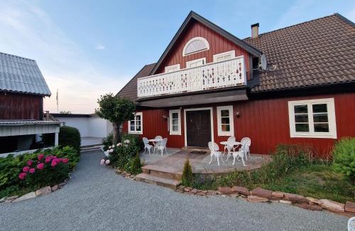 Byxelkrok Bed & Breakfast | Annas Ställe B&B