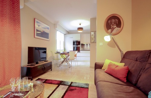 Annecy Old Town Apartment | Annecy Lake - Le Saint Bernard - 2 min walk from the lake