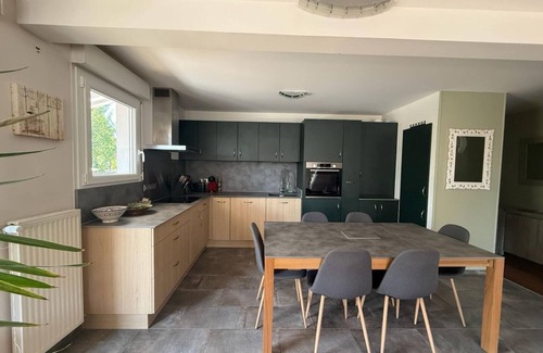 Annecy-le-Vieux Apartment | Annecy Spacious 4-bedroom duplex, terraces and parking. Ideal for families