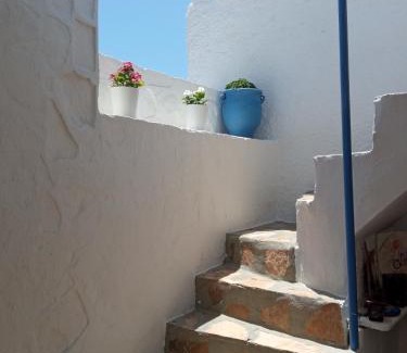 Panteli Apartment | Anneta's suite