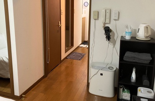 Chikushino Apartment | Annex 303 3 singles Spacious twin room Please be sure to contact the hotel/Chikushino Fukuoka