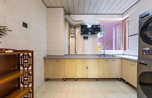 Kunming City Centre Apartment | Annie Apartment 2505