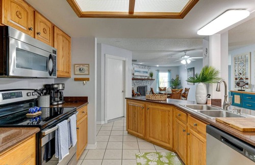 West Bradenton House | Annie's Poolside Paradise! Short stays available!
