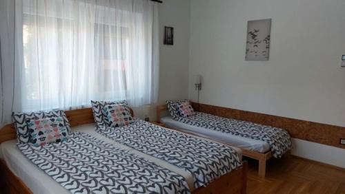 Balatonfoldvar House | Anno Apartman