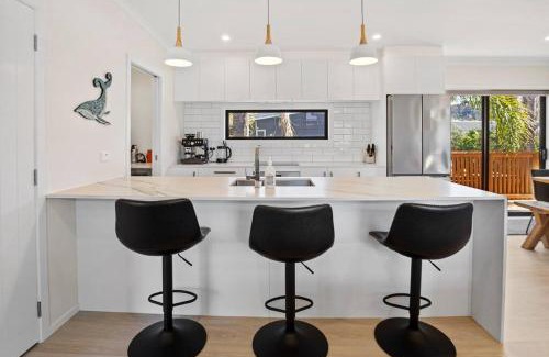 Waihi Beach House | Another on Leo