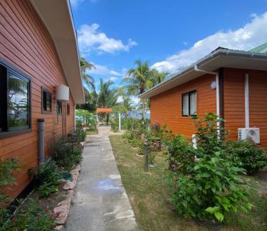 La Digue House | Anse Grosse Roche Beach Villa