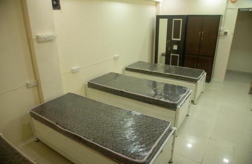 Gulmohar Road Apartment | Ansh PG & DORMITORY