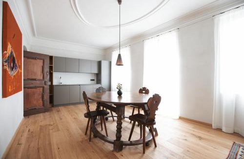 Merano Apartment | Ansitz Layshof Apartment Erlebach