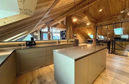 Meribel Apartment | Antarès URSA 601 - Amazing duplex penthouse ski in/out in Méribel