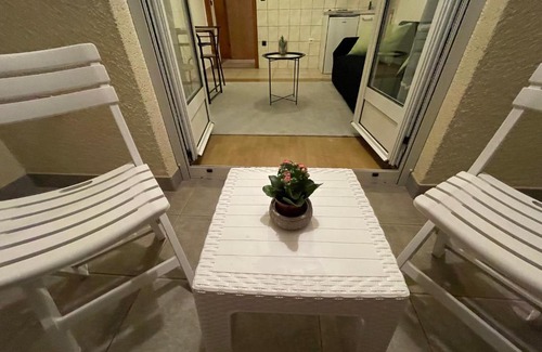 Siroki Brijeg Apartment | Ante