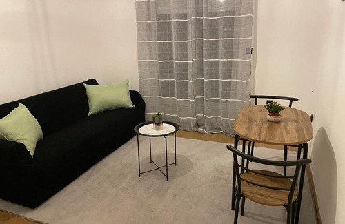 Siroki Brijeg Apartment | Ante