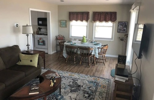 Town of Torrey House | Anthony Beach-Seneca-Waterfront-Hot Tub-Wine Trail-Big Deck, Recently Updated-New Dock-Pets OK