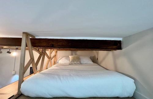Antibes Old Town Apartment | Antibes cute Duplex Studio