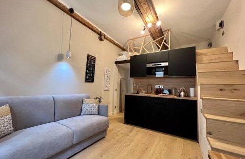 Antibes Old Town Apartment | Antibes cute Duplex Studio