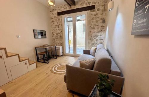 Antibes Old Town Apartment | Antibes cute Duplex Studio