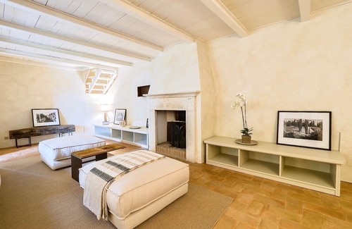 Argiano Resort | ANTICO BRUNELLO - Eleven Bedroom Resort, Sleeps 22