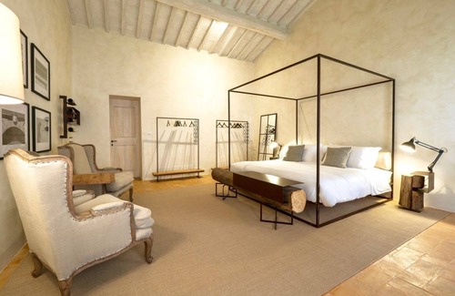 Argiano Resort | ANTICO BRUNELLO - Eleven Bedroom Resort, Sleeps 22