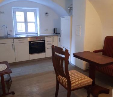 Hilpoltstein Apartment | Antikperle mit Komfort