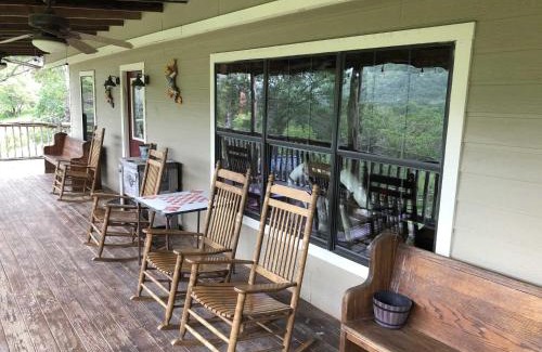 Tarpley House | Antler Mountain House