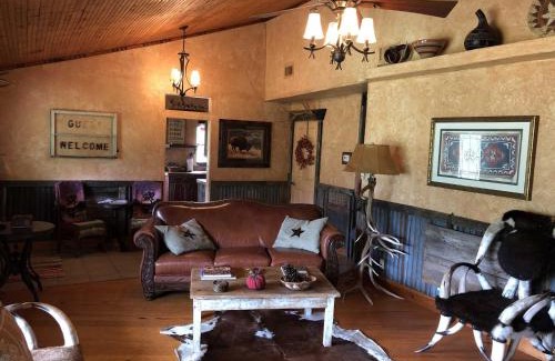 Tarpley House | Antler Mountain House