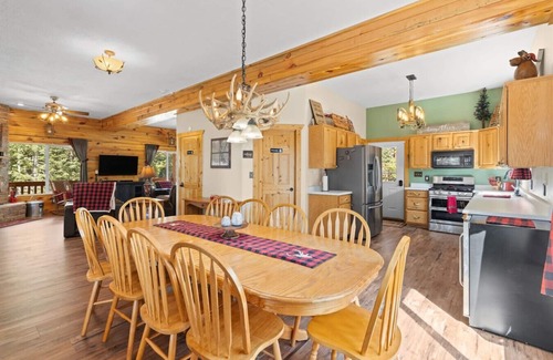 Meadow View Heights Cabin | Antler Ridge Retreat