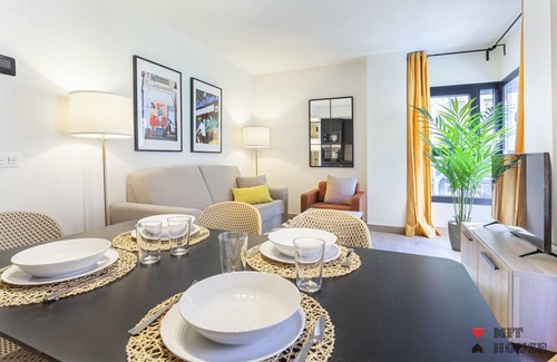 Atocha Apartment | Antonio Lopez VI apartment in Madrid