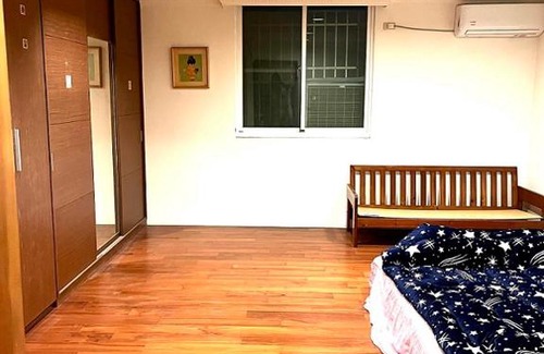 West District House | AoA旅宿（客廳採共享，訂滿三間即包棟）