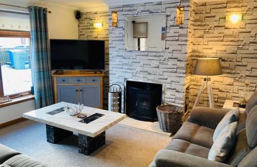 Spean Bridge House | Aonachan Cottage
