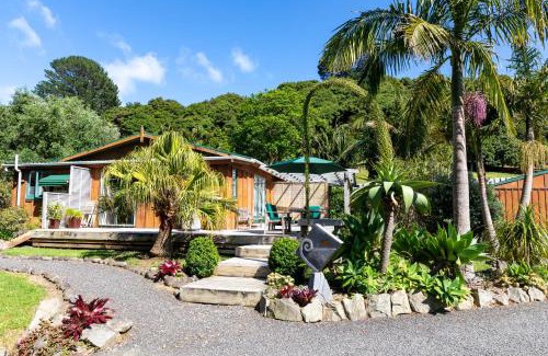 Tryphena Cabin | Aotea Lodge Great Barrier