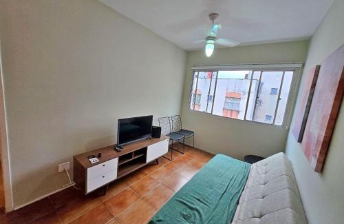 Vila Julia Apartment | Ap 01 dorm próx de tudo! Wi-Fi, Ar Cond