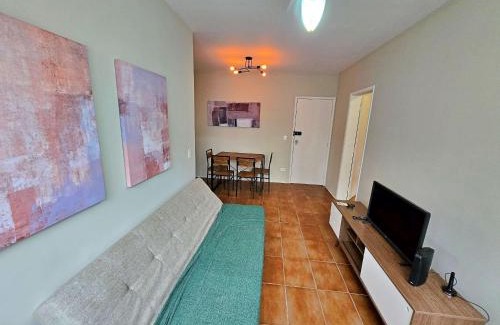 Vila Julia Apartment | Ap 01 dorm próx de tudo! Wi-Fi, Ar Cond