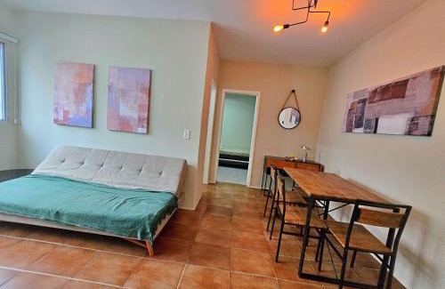 Vila Julia Apartment | Ap 01 dorm próx de tudo! Wi-Fi, Ar Cond