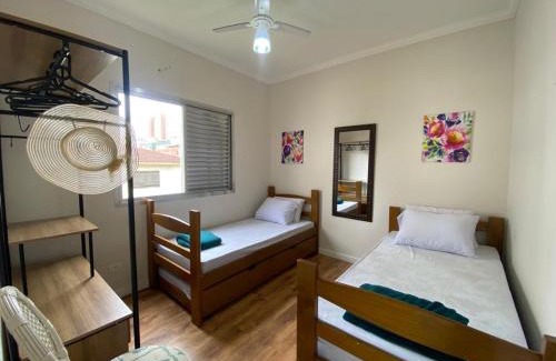Jardim Praiano Apartment | Ap 600m da Praia Enseada, Ar, Wifi, Filtro, Secador
