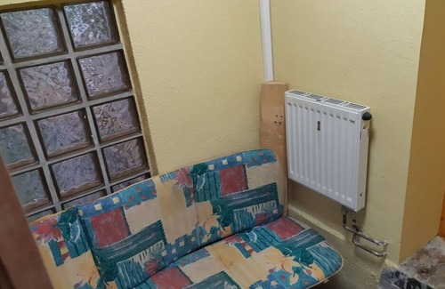 Bitterfeld Apartment | AP 7-room ground floor - 4 to 8 people - 135 m²