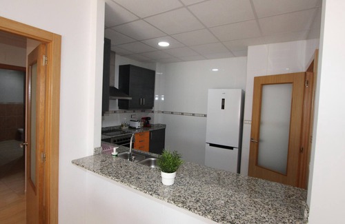Sant Jaume d'Enveja Apartment | Ap ELS PINS, ideal para tus vacaciones cerca del mar, wifi gratuito, aire acondicionado , piscina comunitaria, se admiten mascotas, playa para perros