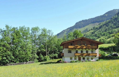 Fusch an der Grossglocknerstrasse Apartment | Apartment in Fusch near Grossglockner Road