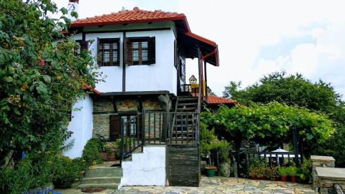 Skotina House | Apalni Traditional Guesthouse