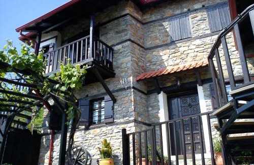 Skotina House | Apalni Traditional Guesthouse